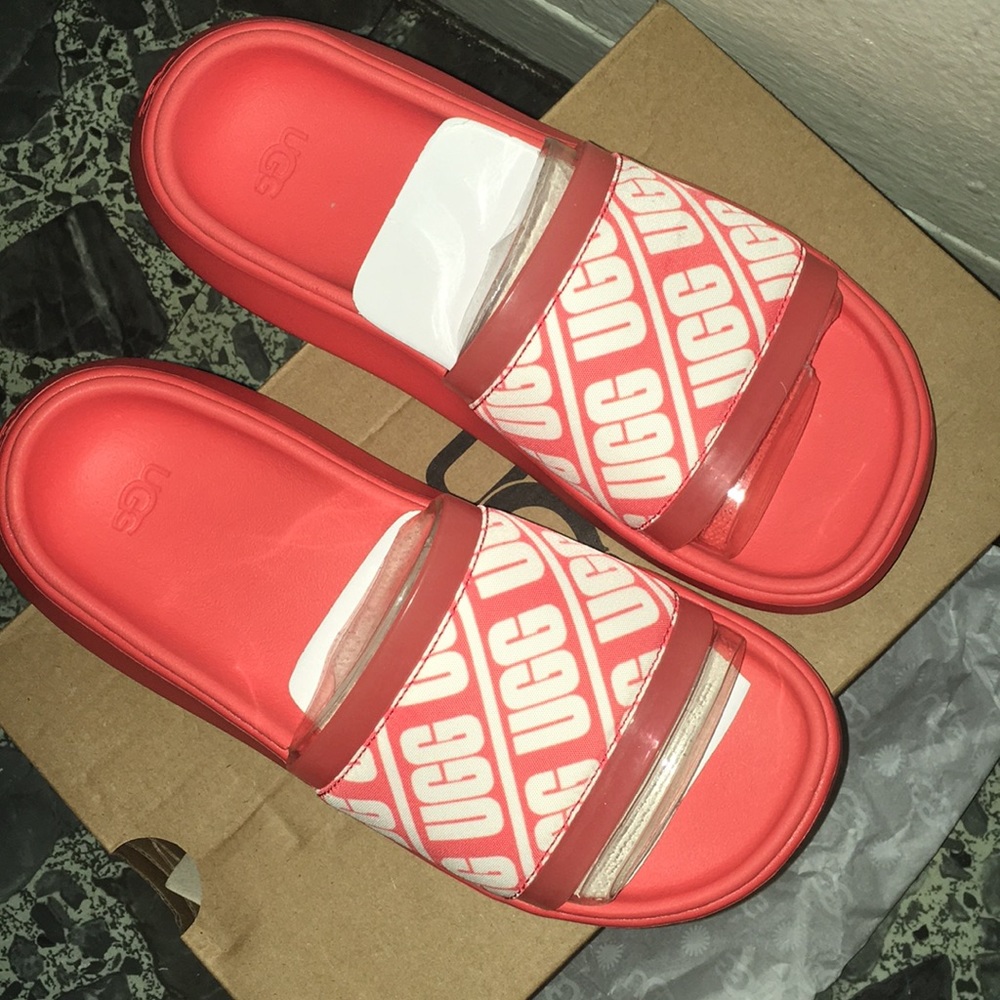 Ugg slides